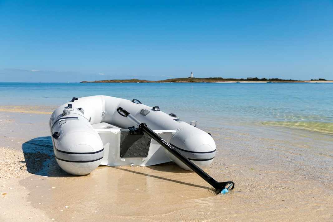 Nouveau fouet électrique léger pour dériveur : le Temo 450 Carbon