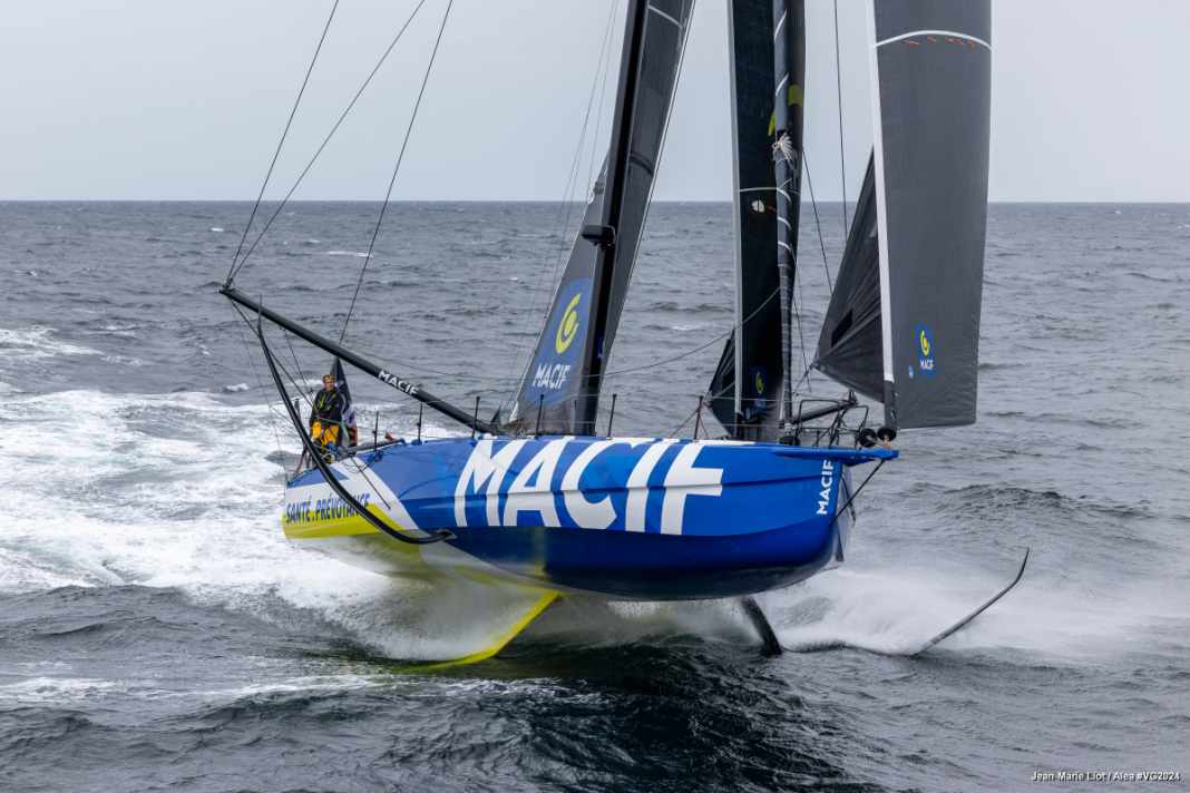 Charlie Dalin segelte am 13. Januar sein in greifbare Nähe gerückten Vendée-Globe-Sieg entgegen.