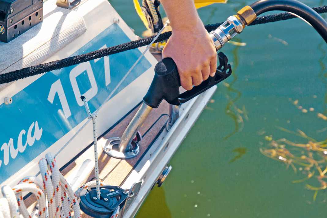 Il faudra attendre encore un peu avant que les stations-service de bateaux proposent du HVO100.