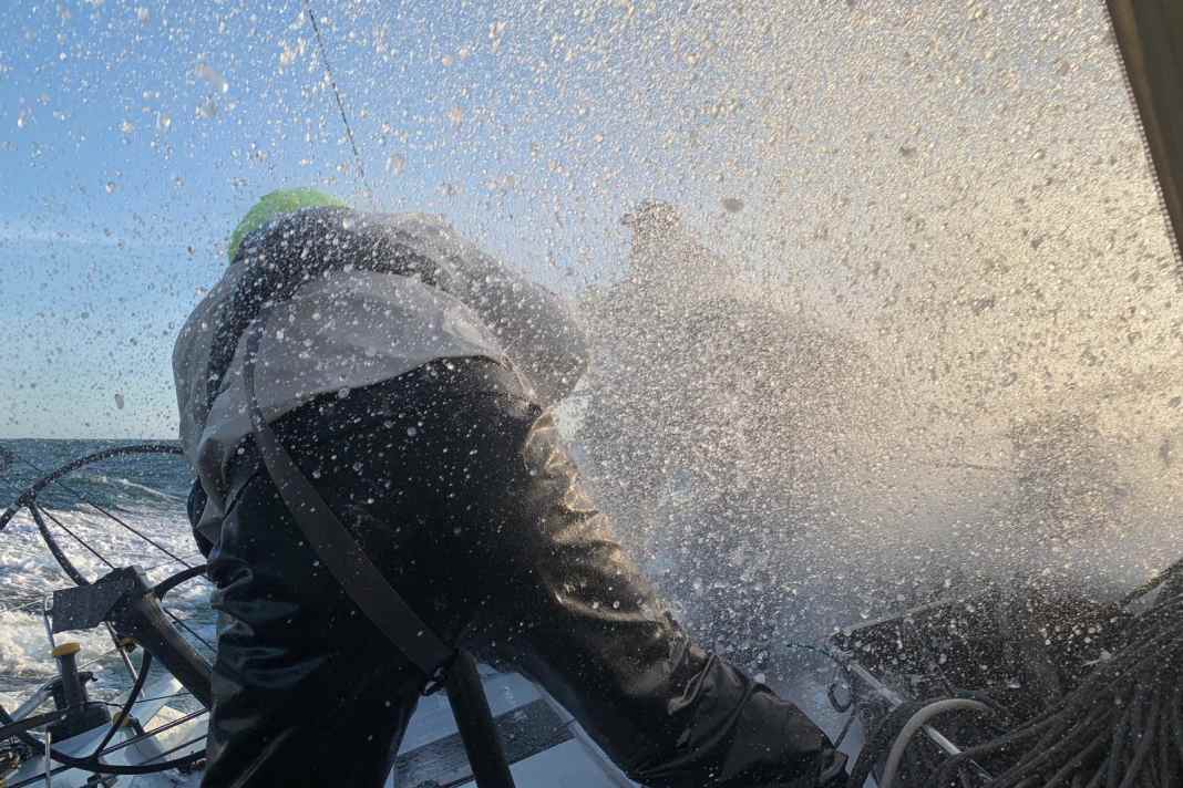 Immagine della cavalcata nel Mar Baltico del vincitore delle Onorificenze di Linea "Rafale"