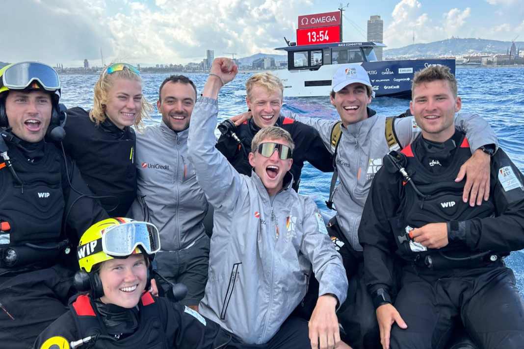 Das Youth AC Team Germany nach dem letzten Rennen im Wettbewerb vor Barcelona