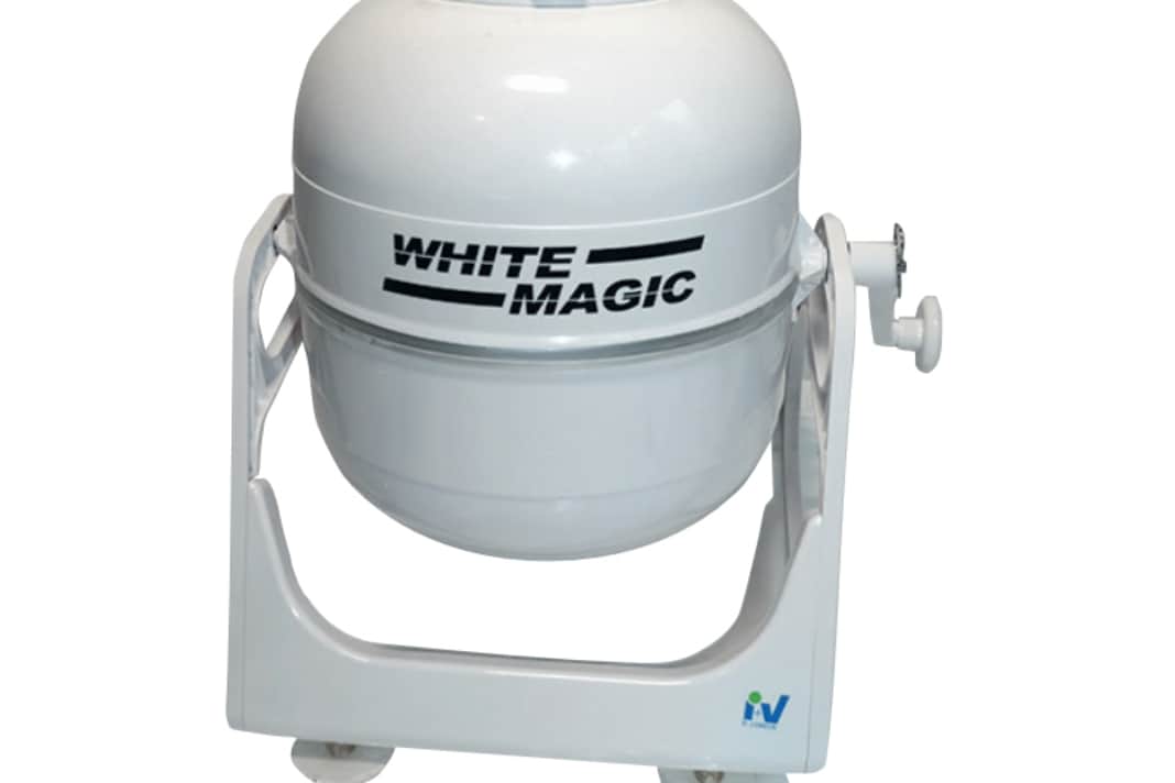 Can also be used manually without electricity