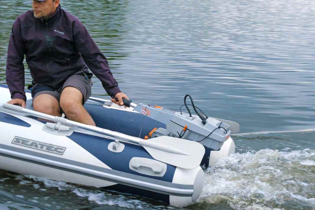 Torqeedo Travel 603: la piena potenza del potente Torqeedo è raramente necessaria, la velocità dello scafo del gommone stabilisce il limite