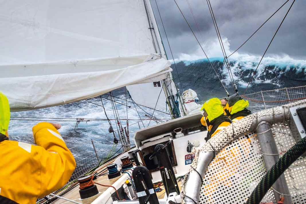 Klatsche: The southern legs in particular will challenge the sailors. However, Cape Horn is not on the route, but the Panama Canal is