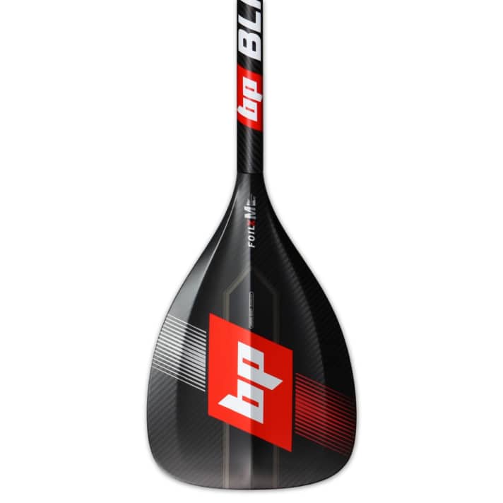 Shorter and wider: the paddle blade is optimised for downwind foiling.