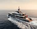 Viele Sonnenseiten: Achtern öffnet sich „Come Together“ dem Meer viel stärker als die Limited Editions zuvor. Der Hybridantrieb bringt die 60 Meter auf maximal 15,5 Knoten
