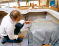The "pi times thumbs" formula is no good here. The dimensions taken in the boat for the floor, the engine box and the cockpit rear wall...