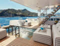 Two pools: In the stern pool, you can go against the current and be sporty or child-safe when the floor is raised