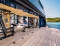 Entspannung und Sport: Auch für Designer Jacopo Chiotti von Team for Design ist der Beachclub ein besonderer Ort. Die Schanzkleider lassen sich herunterklappen, sodass sich die Spa- und Gym-Fläche auf 180 Quadratmeter vergrößert und das Meer nah heranrückt.