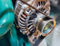Power driver: In lithium systems, the alternator and V-belt are subject to high demands. The batteries draw the nominal current of the alternator practically all the time. The charging current can be limited with a battery-to-battery charger so that there are no temperature problems