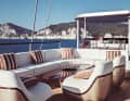 Relaxation zones: Up to twelve guests stay overnight on board