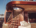 Flybridge und Achterdeck im Retro-Chic