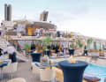 Party-Atmosphäre: Das Sun- und Pooldeck vieler Yachtliner eignet sich perfekt zum Feiern unter freiem Himmel. Die Kunden geben den Rahmen vor.