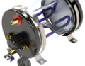 Je nach Boilerausführung, hier ein ATI BT 22, wird das Warmwasser über einen Elektro-Heizstab, den Kühlkreislauf des Motors oder beide erzeugt
