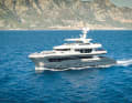 On an exploration tour: Former professional basketball player Tony Parker invites you to spend a week on board his 35-metre explorer "Infinity Nine" from 120,000 euros