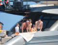 David Beckham mit Familie auf der Argo 90’