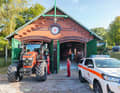 The historic rescue shed in the centre of Wustrow: from here you can either walk over the dyke to the Baltic Sea beach or overland to the Bodden at the rear