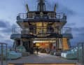 Seamless: from the stern to the deck and into the saloon.