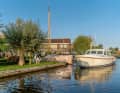 This charter programme is aimed at skippers who want to explore the waterways of Europe without their own boat.