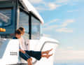 Thanks to the side doors, access to the boat or the water is child's play. A ladder is available for an extra charge.