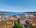 Above the rooftops of Geneva: the Saint-Pierre Cathedral offers a breathtaking view of the old town and the lake.