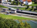 Die Neckar-Schleuse Hirschhorn  – Doppelschleuse mit zwei parallelen Kammern