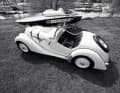 In the 1930s and 1940s, the BMW 328 Roadster was a feared racing car on European circuits. Its engine also propelled early powerboats such as the "Berlin III" - an exciting chapter in racing history.
	an exciting chapter in racing history.