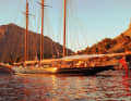 Die Segelyacht misst 54,35 Meter