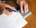 Template: Fold a sheet so that the edges are exactly on top of each other. Mark the first edge of the device on this fold