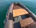 In the bow you have the choice: either a seating area with table...