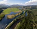 Unser Charterboot nimmt Kurs auf die Schleuse Kytra zwischen Loch Oich und Loch Ness