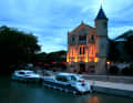 Mit dem Charterboot unterwegs auf dem Canal du Midi.