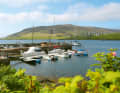Typical of the smaller harbours are floating jetties and/or stone piers, as here in Voe. The service is often limited to the bare essentials, but the view is all the greater for it