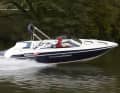 The Larson has everything you need for a lively bowrider. This starts with the powerful drive system, continues with the bathing platform
	with a long ladder, then into the cockpit with a comfortable seat/lounger combination and "pilot's seat", right through to the bow, which offers plenty of space to relax.