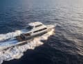 For the Grand Banks 85, the CEO focussed on the driving characteristics, which is why he opted for the "V-Warp" technology
