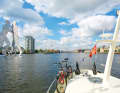 Auch Berlin lässt sich perfekt mit dem Boot erkunden