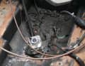 Engine bilge: A case for the "Schietgang". Oil leaks, water and dirt have left clear traces under the engine over the years