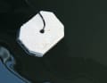 Its sensor measures the water temperature