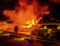 A total loss: The stern of the 35-metre Tansu "Siempre" caught fire in Olbia at the beginning of September 2021. The crew jumped into the water and within seconds the flames were 2.50 metres high, which would be consistent with a battery fire.