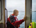 Trainer Thomas Baumgärtel supervises the towing manoeuvre