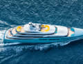 Large volume: The almost 100 metre long "Aviva" carries almost 5000 Gross Tons. The design tries to hide the masses with tricks