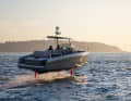 Auf und davon: Bei 22 Knoten lassen sind 57 nm erreichen. Topspeed: 30 Knoten