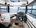 Pegazus 560 Top Fisher: Fahrstand innen