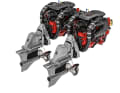 Erstmals wird der zweifache Forward Drive jeweils mit 294-Kilowatt-Benzinern kombiniert