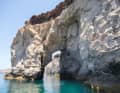 Die Landschaft von La Paz können Chartergäste dann vom Wasser aus erkunden