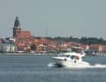 Blaues Paradies: Waren, touristisches Zentrum der Region.