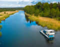 Die Wasserstraße ganz für sich allein: In der Nebensaison herrscht auf der Oberen Havel und ihren Nebengewässern deutlich weniger Verkehr