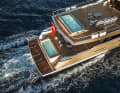 The owner of the first 40MXP has two pools and large decks at his disposal.