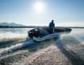 Das Design des Aries R50 wurde vom Marine-Design-Studio iYacht entworfen