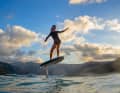 Die Balance ist auf dem Foilboard zu halten, ist am Anfang alles andere als leicht...